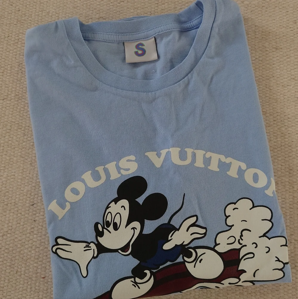 Mega Yacht Louis Vuitton Mickey Mouse Sky Blue Cotton Tee Unisex size - Picture 5 of 5
